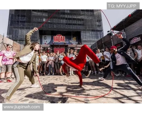 南京街舞队在极限运动嘉年华中的华丽转型与新挑战探索之旅
